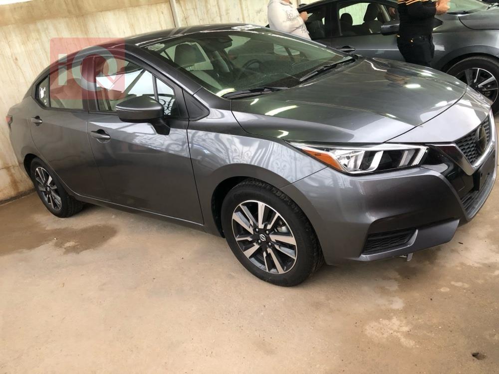 نیسان ڤێرسا